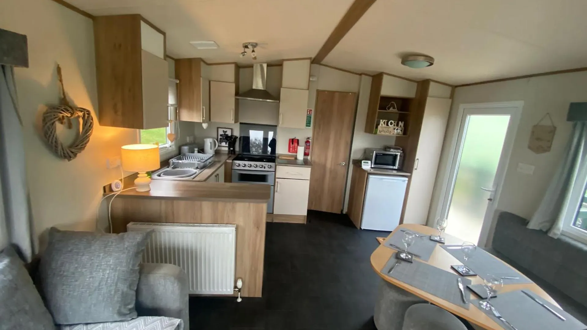 Superb Luxury Caravan, Todber Valley Holiday Park, Gisburn United Kingdom