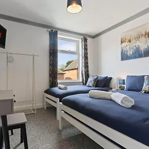 https://mias-house-park-view-parking.hotelsin-nottingham.com